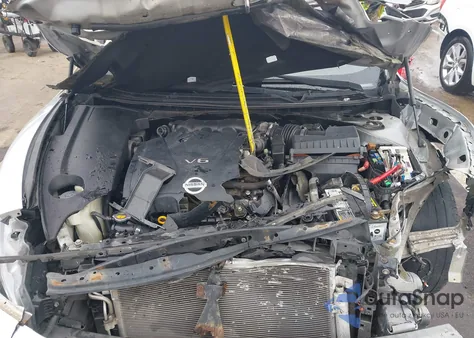 2013 Nissan Maxima 3.5 S z USA, uszkodzony, nr VIN 1N4AA5AP2DC843671